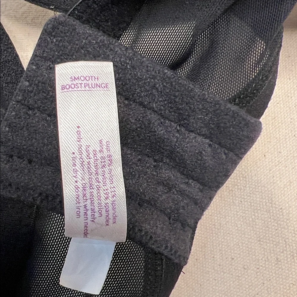 Cacique Black Smooth Boost Plunge Bra 40F Sexy Sculpting Lift Classic Everyday - Picture 4 of 4